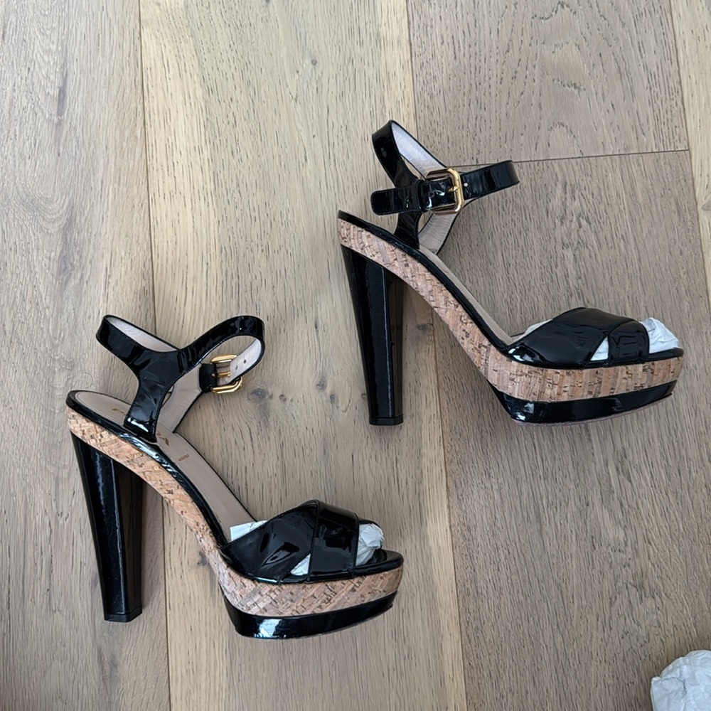 Black Prada Patent High-Heeled Sandals sz.38.5